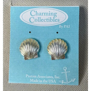 Charming Collectibles By PAI Seashell Stud Earrings Gold Silver Tone NEW Beach